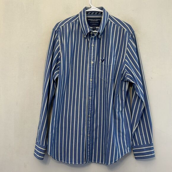 American Eagle Outfitters blue white striped button down shirt Size XL EUC - Picture 2 of 10